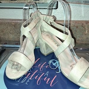 Allegra K - NEW Nude Suede strappy short heels SZ 6